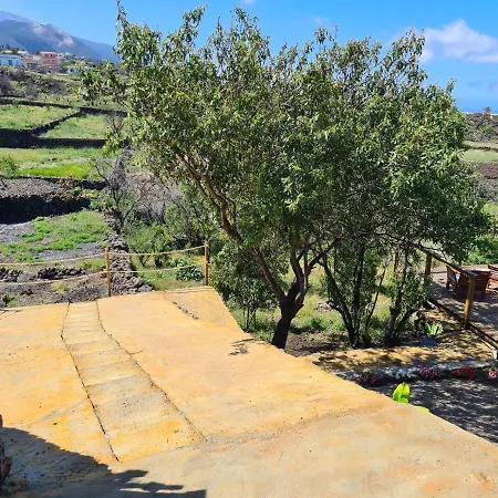 Casa Abuelo Yano * El Paso